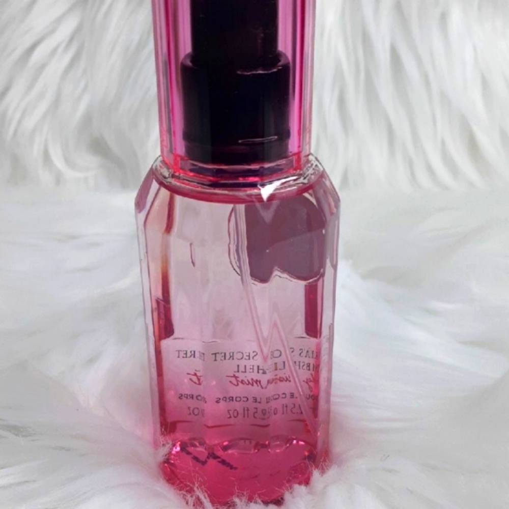 VS bombshell - Picture 2 of 3